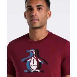 Original Penguin Overlap Pete Graphic T-Shirt In Cabernet(Overlap Pete Graphic T Shirt Red Ockf2553gp 605) 8 Original Penguin Overlap Pete Graphic T-Shirt In Cabernet(Overlap Pete Graphic T Shirt Red Ockf2553gp 605) -Original Penguin Shop OCKF2553 605 alt2